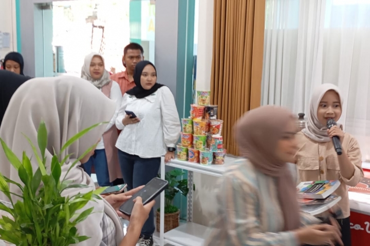 Perpustakaan UMK Rayakan Hari Kunjung Perpustakaan dengan Lomba dan Bagi-Bagi Es Krim Gratis